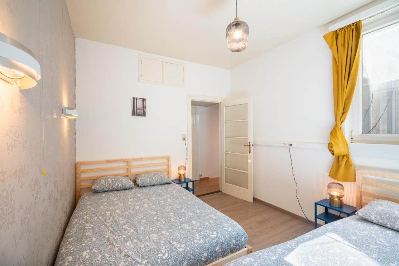 Large Antwerp City Center Apartments Exterior photo
