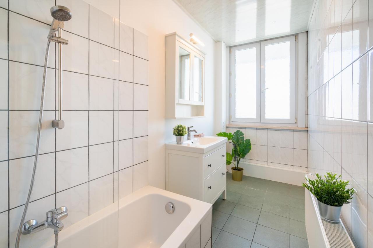 Large Antwerp City Center Apartments Exterior photo