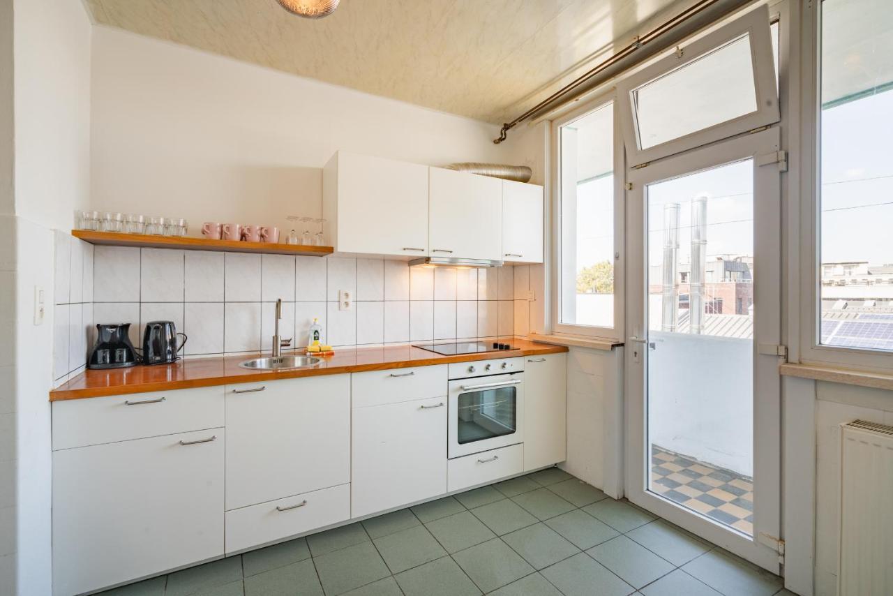 Large Antwerp City Center Apartments Exterior photo